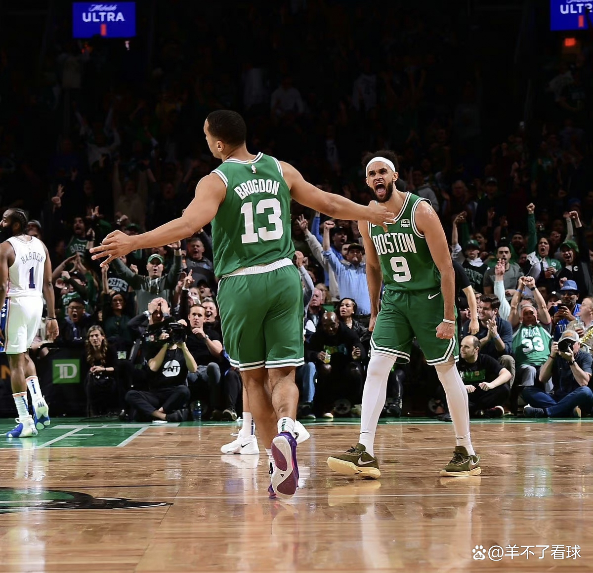 米兰体育入口-中超赛程吃紧，波士顿凯尔特人关键时刻内部沟通，媒体盛赞，阵容厚度经受考验